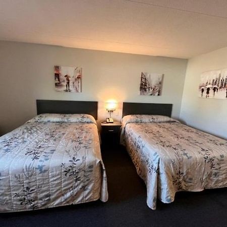 Kirkfield Motor Hotel Winnipeg Extérieur photo